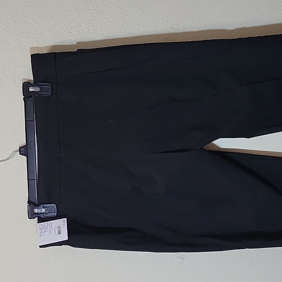 Gently Used Black Dress Pants with Pockets - Picture 9 of 10